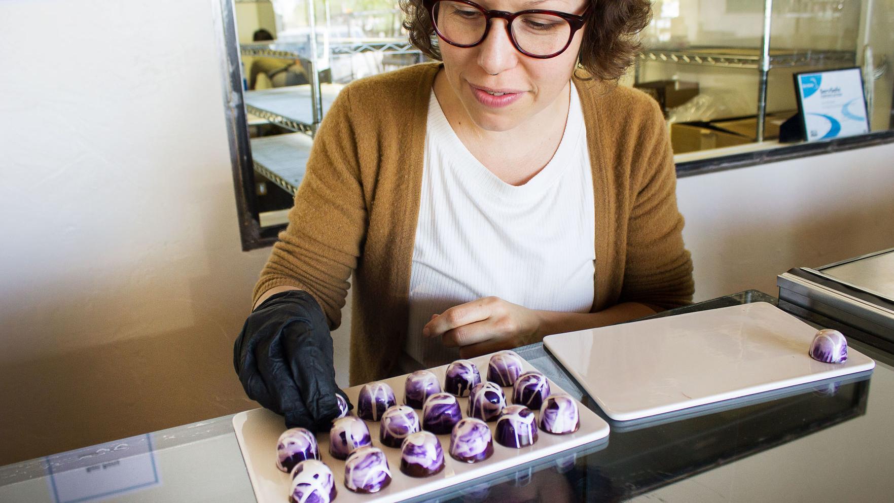 Lack of air conditioner in Tucson's Monsoon Chocolate temporarily closes cafe